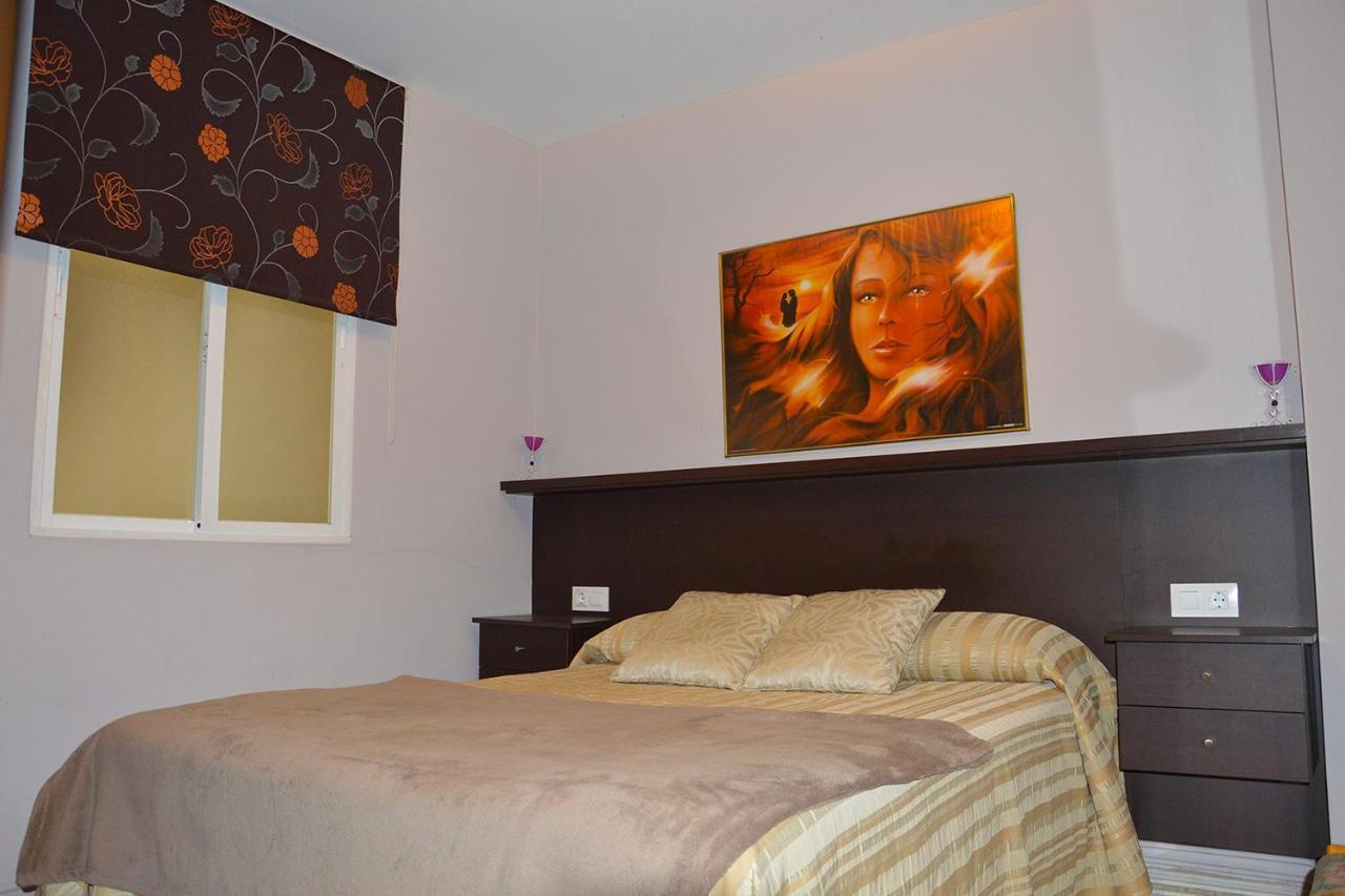 Pension Quilmes Vimianzo Экстерьер фото
