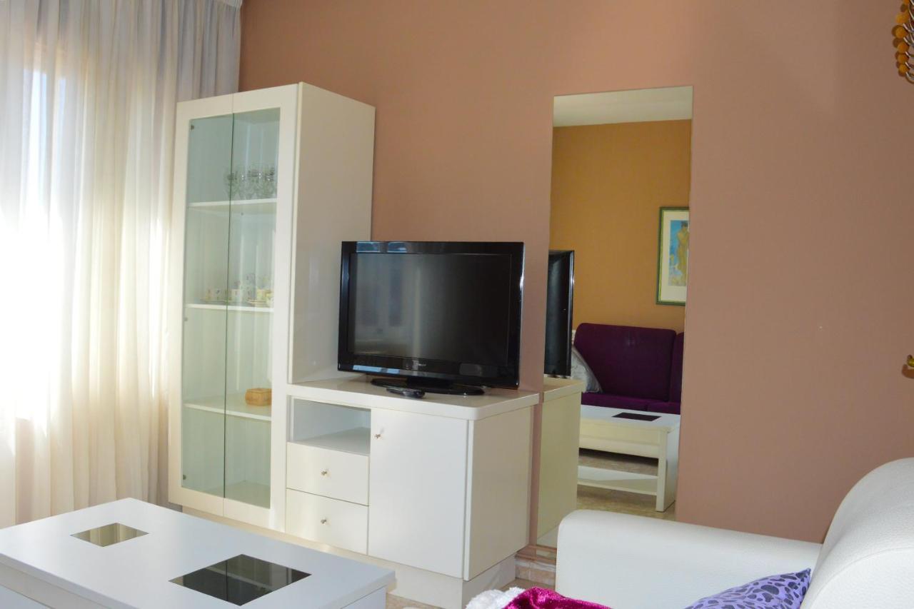 Pension Quilmes Vimianzo Экстерьер фото
