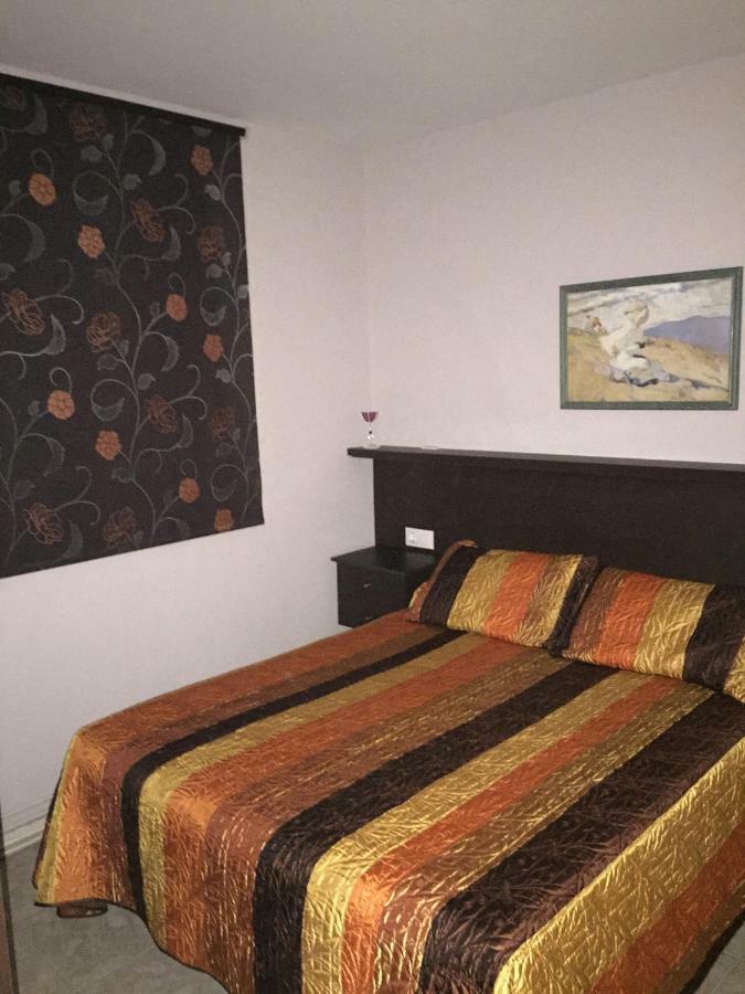 Pension Quilmes Vimianzo Экстерьер фото